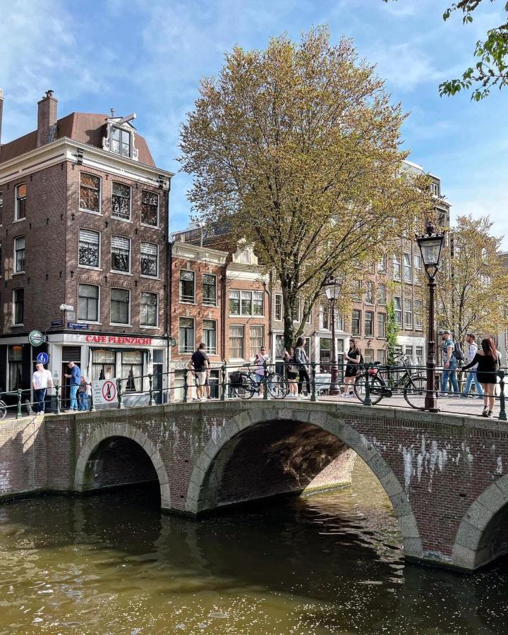 Facade Hotel Ámsterdam Exterior foto
